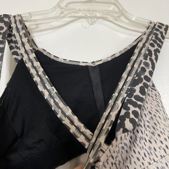 Lululemon Happy Strappy Tank Ace Spot Grain Black Dottie Dash Grain Black size 2 - Picture 2 of 8